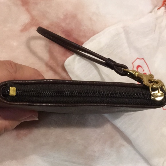 Coach Est 1941 Clutch Mini Handbag NWT keychain Chocolate Brown Leather Zip - Picture 11 of 16